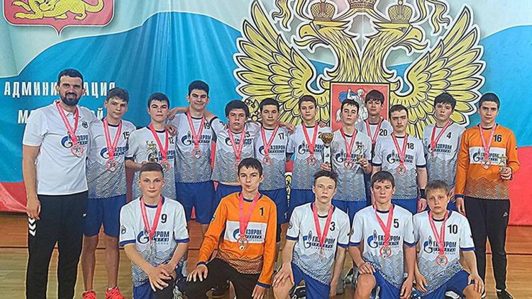Ставропольские юные гандболисты стали серебряными призёрами первенства России