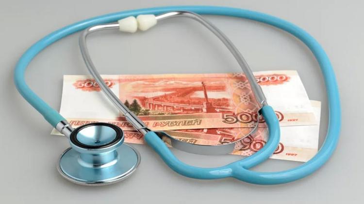 Социальный фонд Ставрополья направляет специальные выплаты медикам