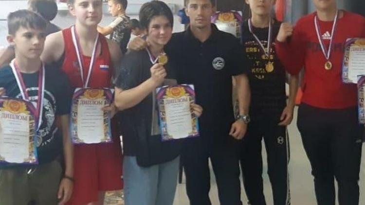 Спортсмены из Предгорного округа Ставрополья взяли призовые места на турнире по боксу
