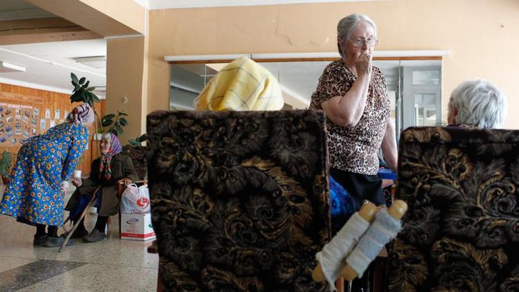 На Ставрополье волонтёры оказывают помощь пожилым людям бесплатно