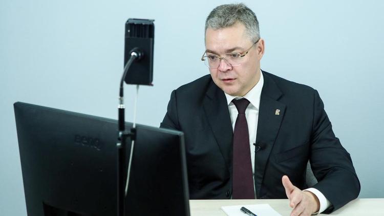 Губернатор Ставрополья поблагодарил жителей региона за участие в прямой линии