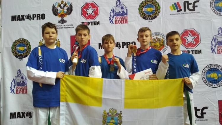 Юные ставропольцы привезли награды со всероссийских соревнований по тхэквондо