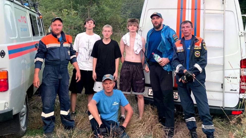 В Железноводске спасли застрявших на горе Развалка туристов