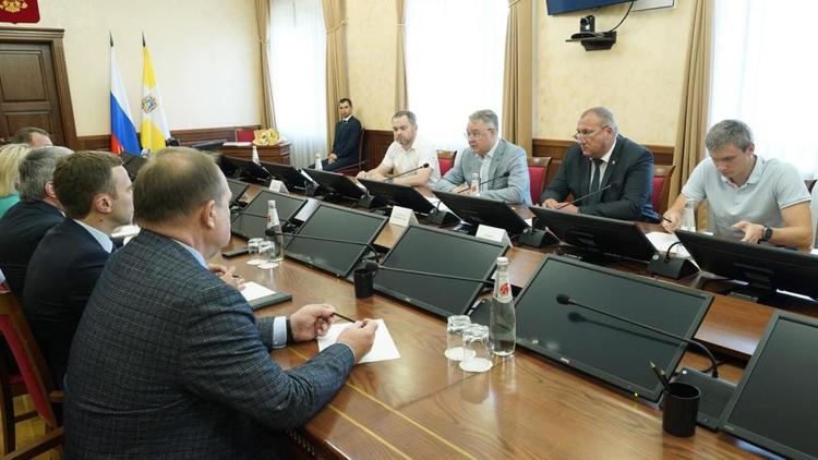 Губернатор Владимиров обсудил с руководством Ставролена планы по созданию газохимического комплекса