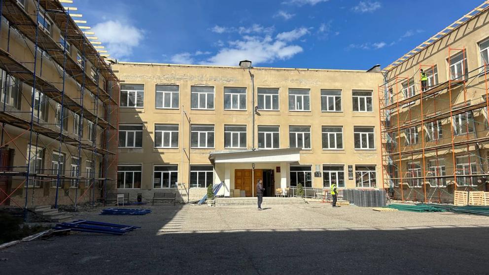 Объекты строительства и капремонта на КМВ посетила министр образования Ставрополья