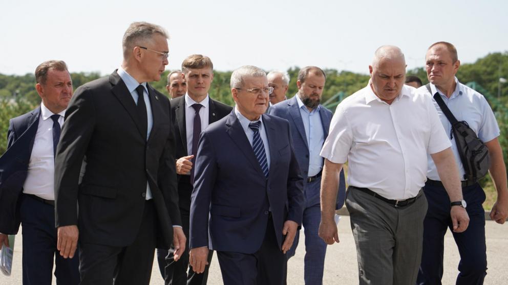 Юрий Чайка посетил Институт Федеральной службы безопасности в Ставрополе