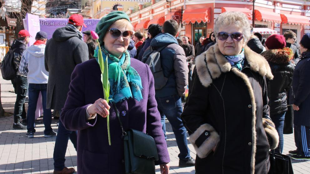 В Кисловодске артисты подготовили праздничный концерт для женщин