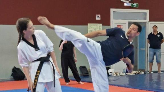 Олимпийские чемпионы провели мастер-класс для тхэквондистов в Ессентуках