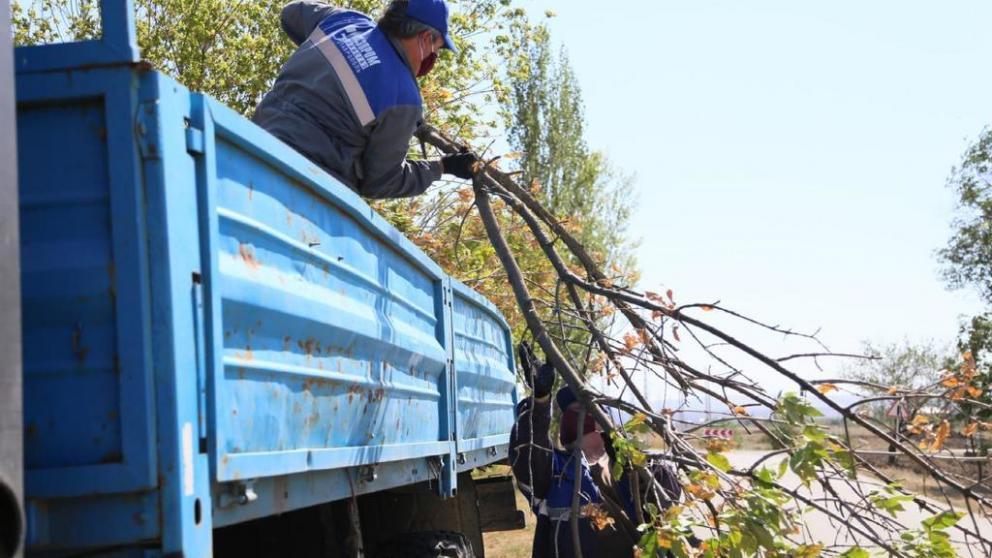 В Невинномысске на городской субботник вышли более 50 тысяч горожан
