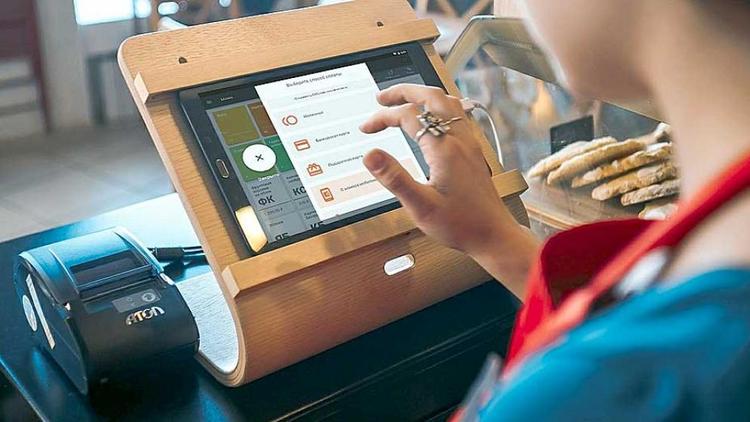 Клиенты ВТБ в сентябре удвоили объём платежей по QR-кодам