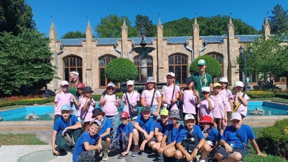 В загородном лагере Пятигорска проходит смена туристической направленности