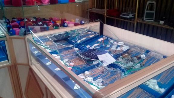 В Георгиевске задержали разбойника, напавшего на ювелирный магазин