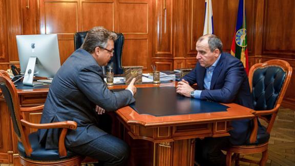 Ставрополье и КЧР планируют ряд совместных проектов в экономике и образовании