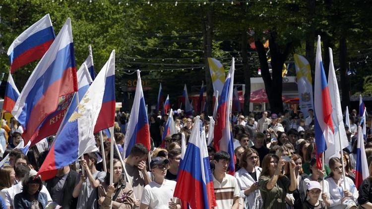 В Ставрополе состоялся митинг, посвящённый Дню России