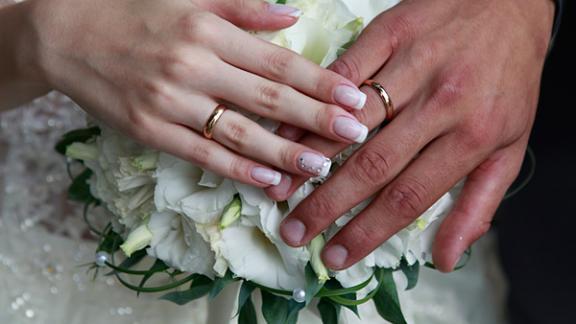 «Красивую дату» для бракосочетания на Ставрополье выбрали более 300 пар