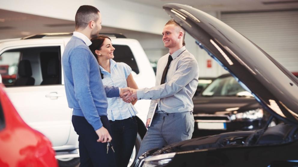 «Открытие Авто»: в январе на автомобили с пробегом россияне потратили более 370 млрд рублей