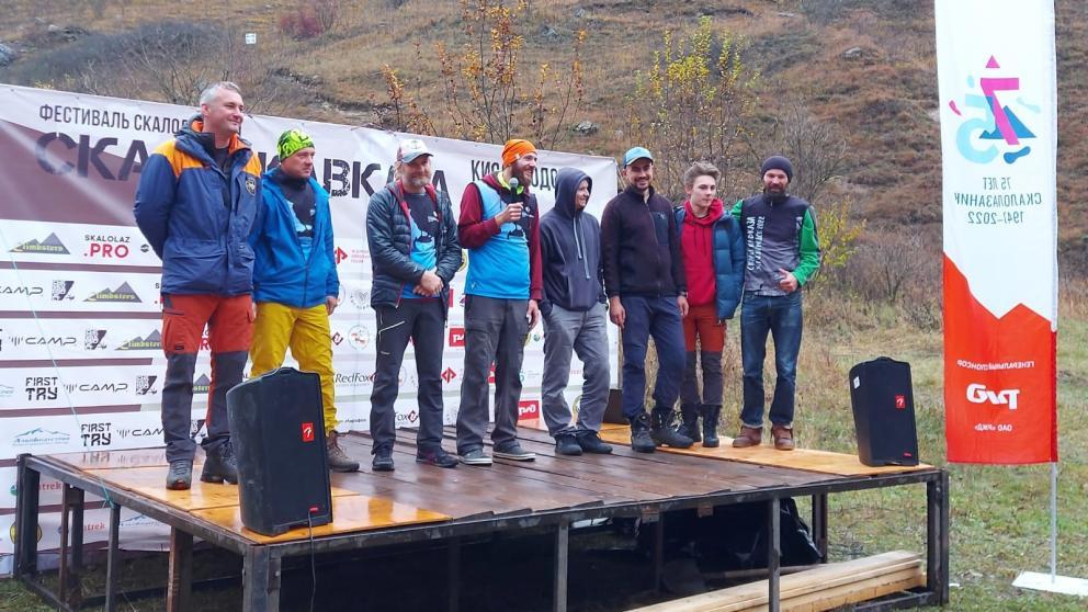 Экстремалы со всей России покоряют скалы Кисловодска 