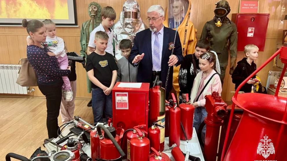 В музее пожарной охраны МЧС Ставрополья провели экскурсию для детей