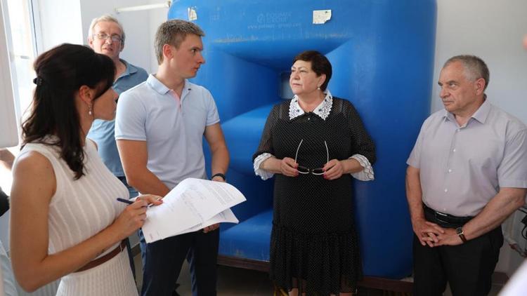 Депутаты Ставрополья держат на контроле строительство объектов здравоохранения
