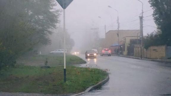 Ливень и ветер осложняют дорожное движение на Ставрополье