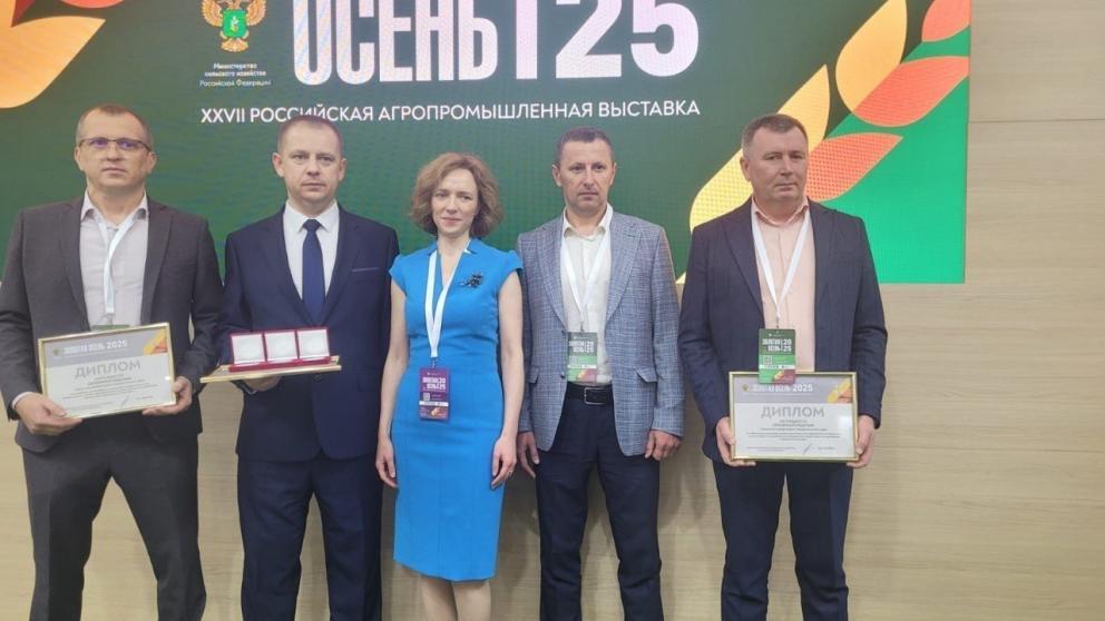 Ставрополье отмечено тремя серебряными медалями на «Золотой осени» за ветбезопасность