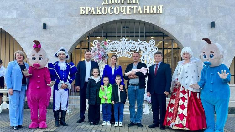 В Минераловодском округе Ставрополья зарегистрировали рождение двухтысячного ребёнка