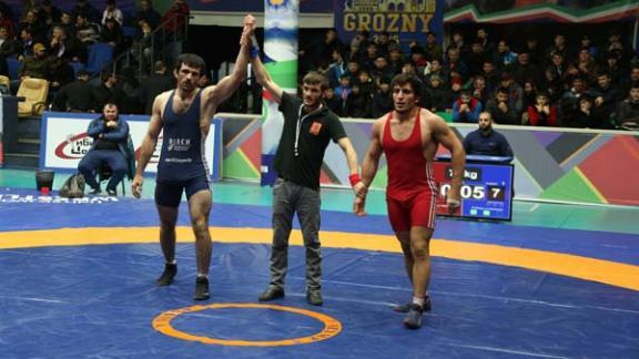 I Всероссийский турнир по вольной борьбе памяти Дэги Багаева состоялся в Грозном