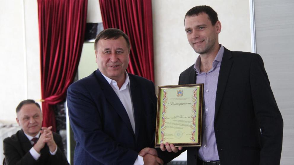 Сельскохозяйственную технику Ставрополья готовят к весеннему севу