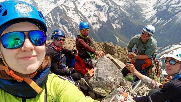 Ставропольские спасатели и туристы приняли участие во всероссийской альпиниаде