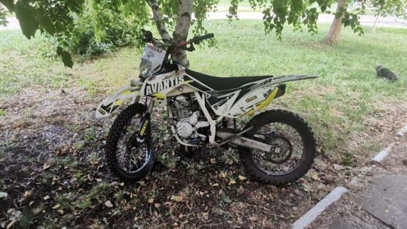 В Изобильненском округе в ДТП пострадал мотоциклист