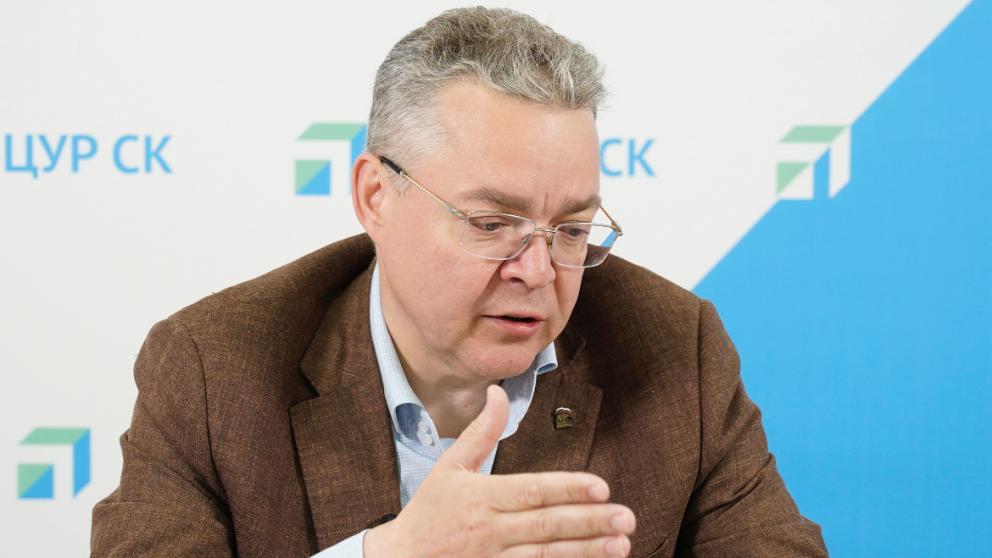 Глава Ставрополья поручил разобраться с выплатами для молодых мам
