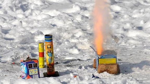 Ставропольцам напомнили правила безопасности при обращении с пиротехникой