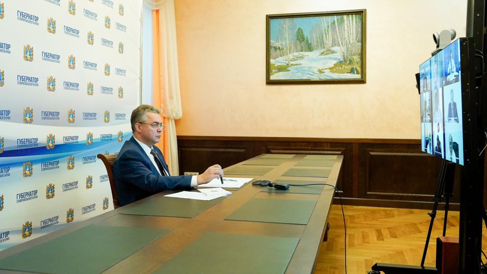 Владимир Владимиров дал установку достичь целевых показателей по нацпроектам