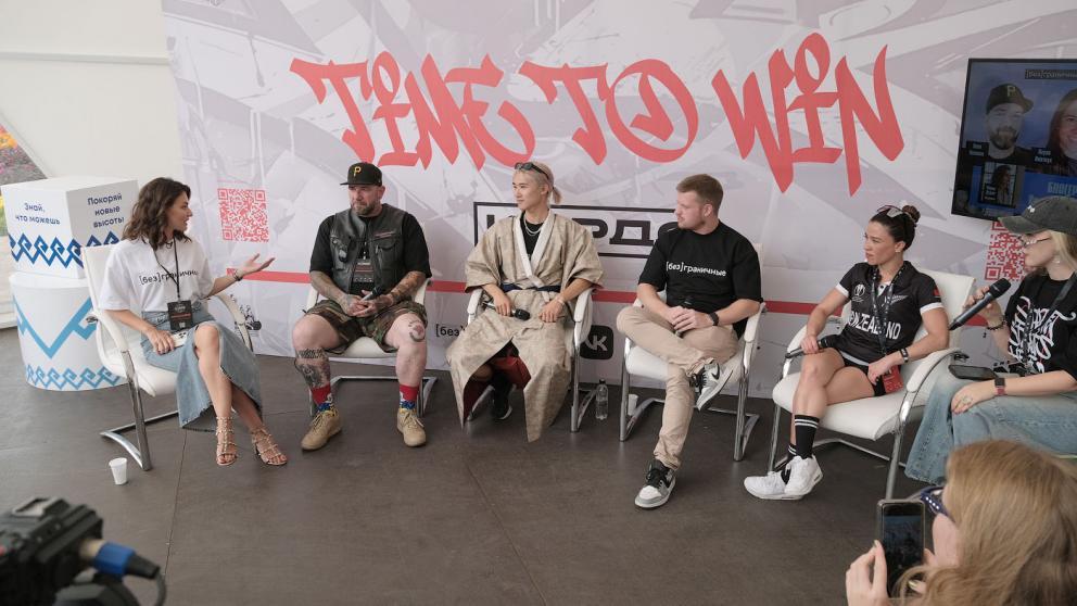 В Ставрополе прошла пресс-конференция с блогерами иностранного происхождения