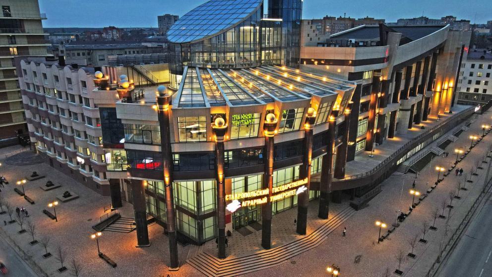 Эксперт: Губернатор Владимиров обеспечивает аграрный сектор высококлассными специалистами