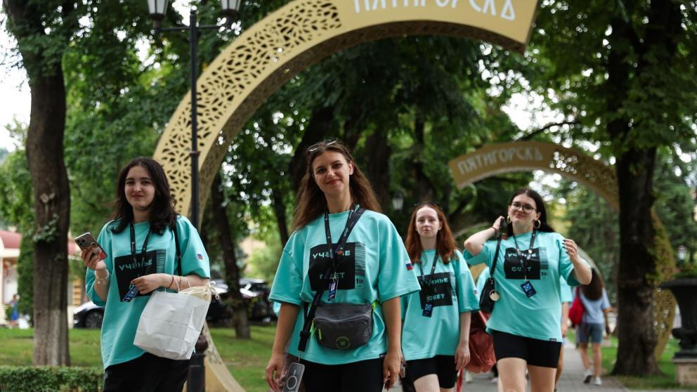 Машуковцев познакомили с достопримечательностями Пятигорска
