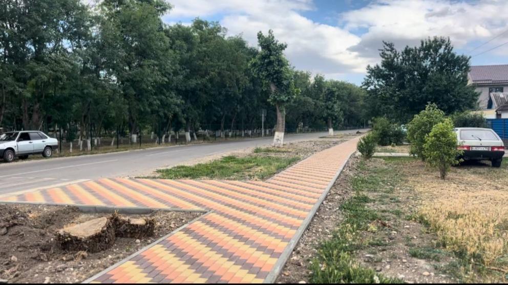 В Кировском округе Ставрополья по нацпроекту благоустраивают центр села