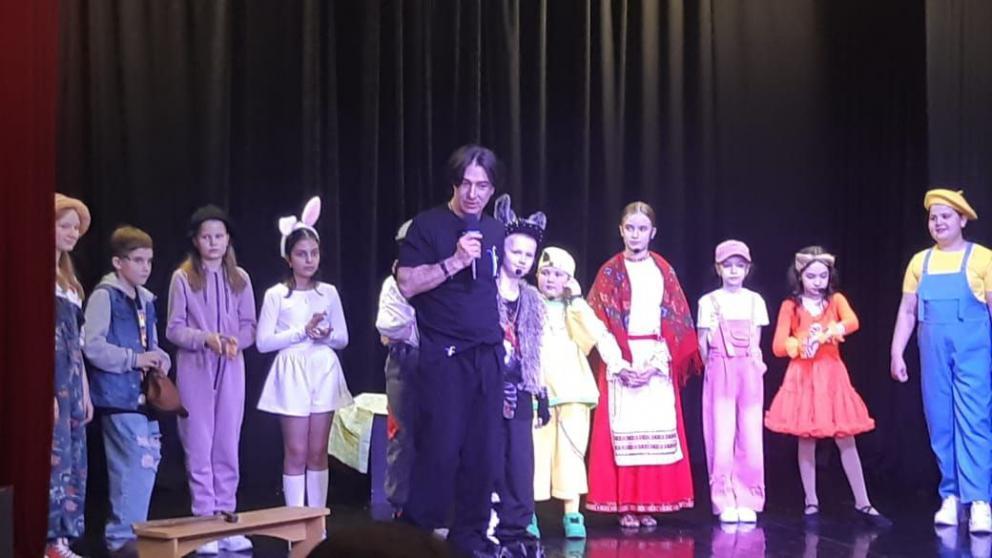 Детская кинотеатральная школа в Ессентуках представила новый спектакль
