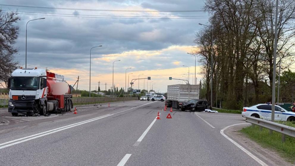 Водитель легкового автомобиля погиб в ДТП с большегрузом в Георгиевском округе