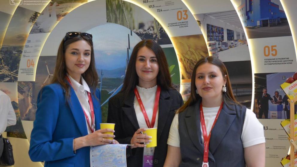 Около 1000 человек посетили стенд Ставрополья в молодёжный День КИФ