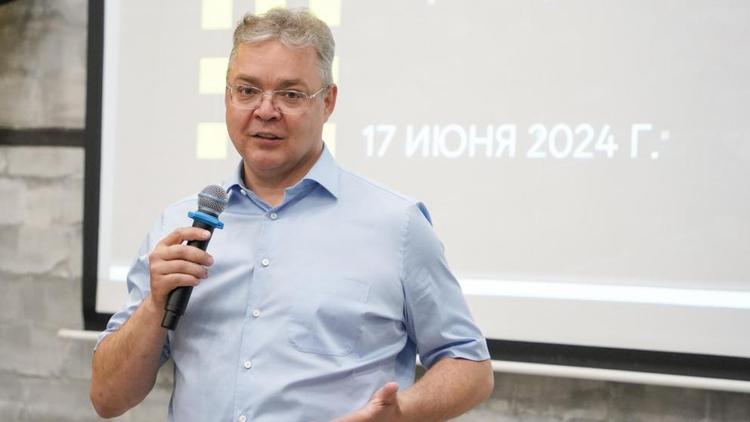 Эксперт: Губернатор Владимиров эффективно поддерживает развитие бизнеса в крае
