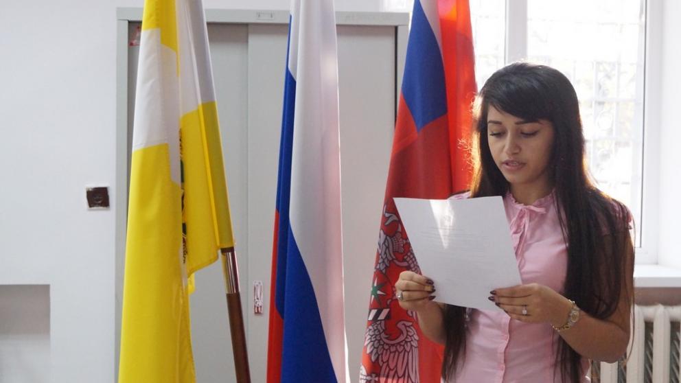 В Советском городском округе пятеро иностранцев приняли присягу гражданина РФ