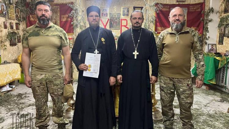 Священнослужитель из Предгорного округа удостоен награды Минобороны РФ
