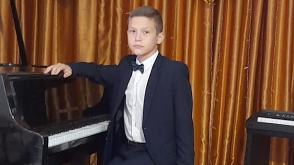 Юный пианист из Апанасенковского округа получил стипендию губернатора