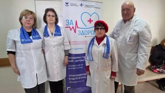 Мобильная врачебная бригада посетила станицу Суворовскую
