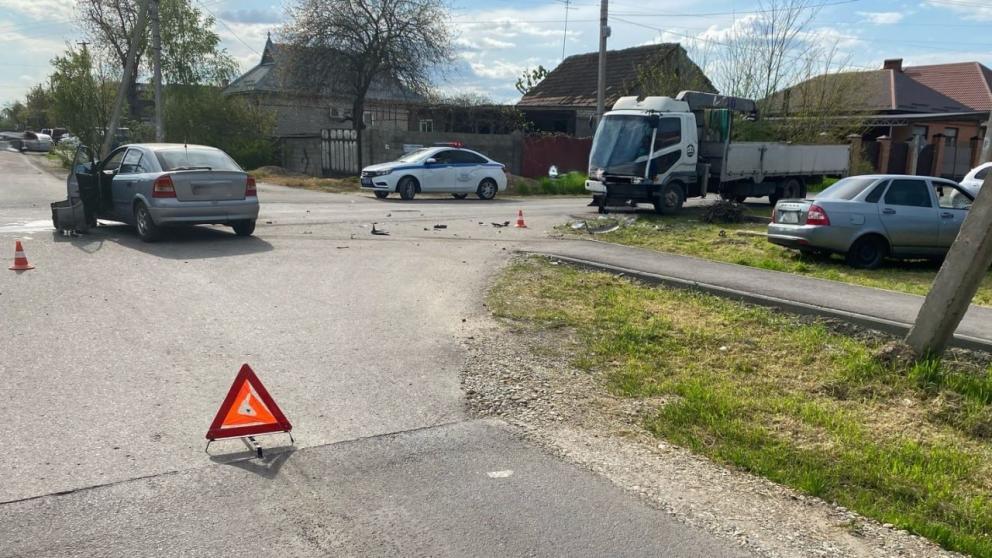 Начинающая автоледи пострадала в ДТП в Кировском округе Ставрополья