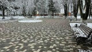 Реконструкцию сквера Победы в посёлке Горячеводском на Ставрополье завершат до конца года