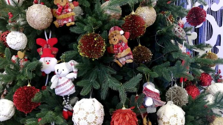 Участниками шоу-парада санаториев в Кисловодске стали 13 здравниц
