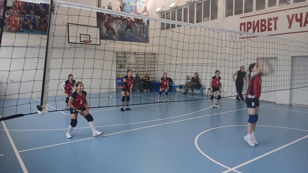Волейболистки Грачёвского округа завоевали серебряные медали краевого первенства