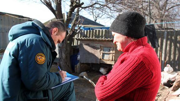 Пожарные ПАСС СК проводят рейды по домам неблагополучных семей: Где пьют, там и жгут